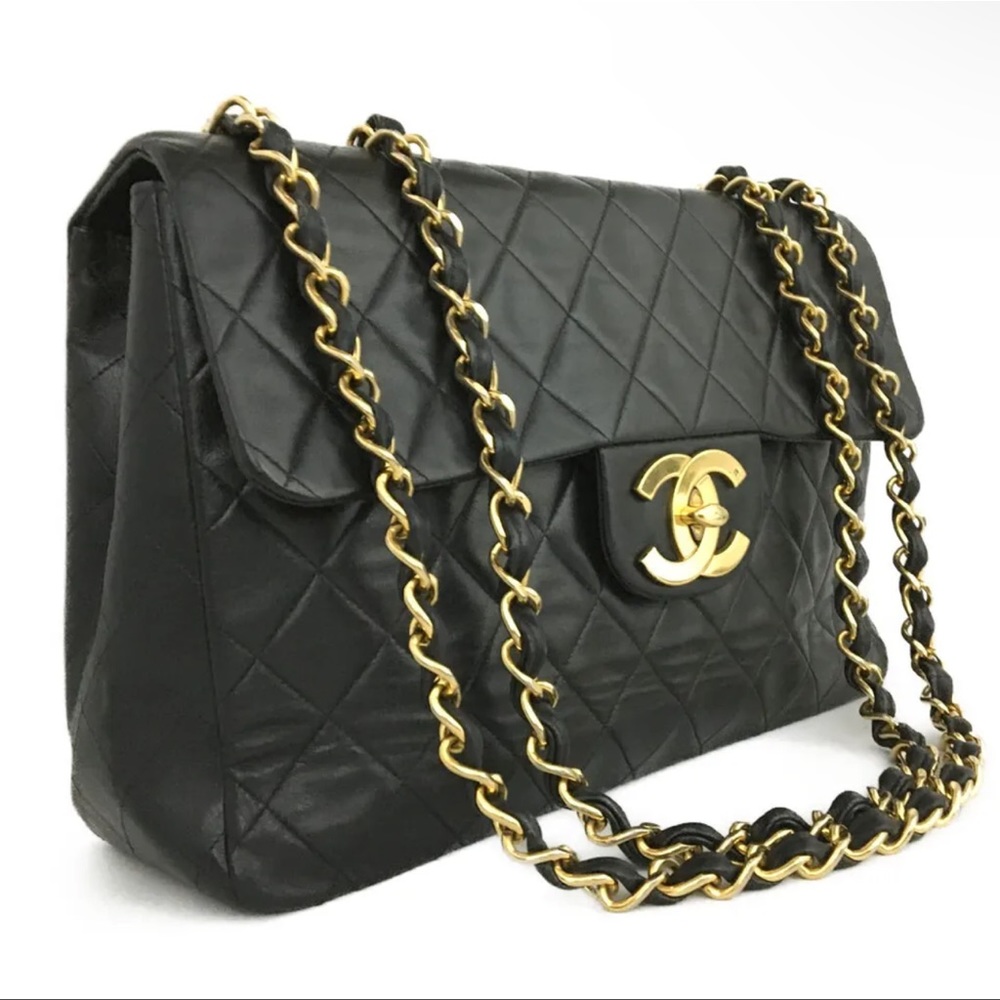 CHANEL Maxi Jumbo 34 Quilted Matelasse XL Lambskin vintage Crossbody flap Bag CC - Picture 5 of 15